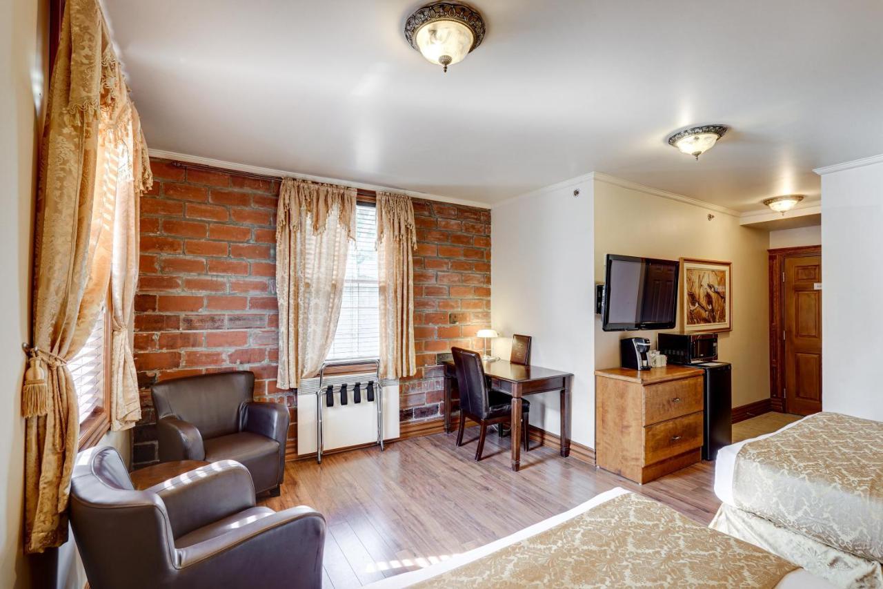 Le Grand Hôtel Baie-Comeau Extérieur photo